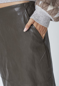GittCC Floor Skirt - Bruin