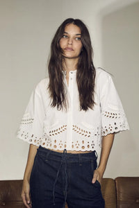 PrimaCC Embroidery Crop Shirt - Wit