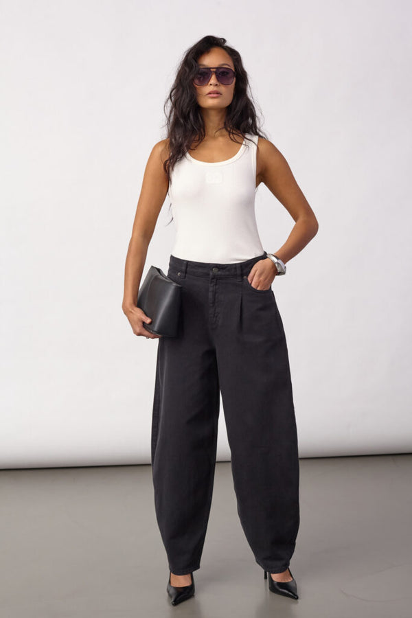 AkiraCC Barrel Pant