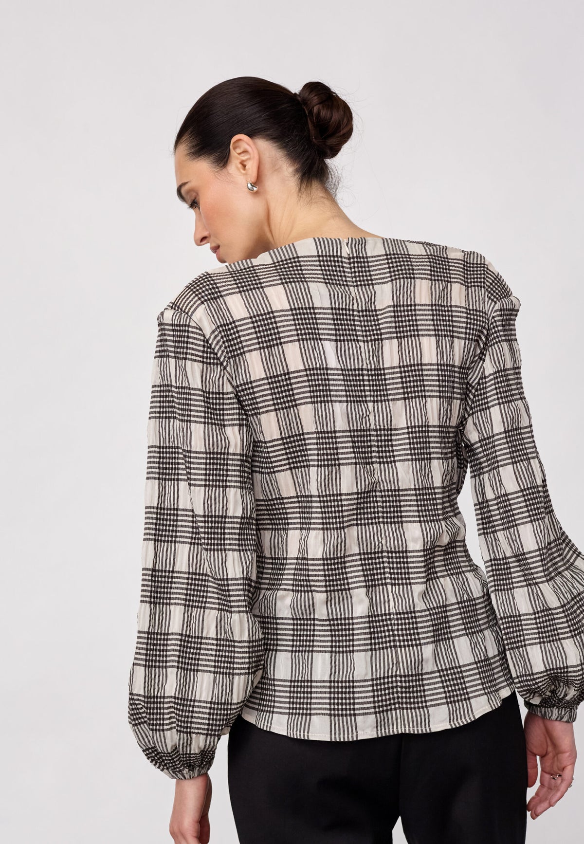 ChandlerCC Check Tie Blouse
