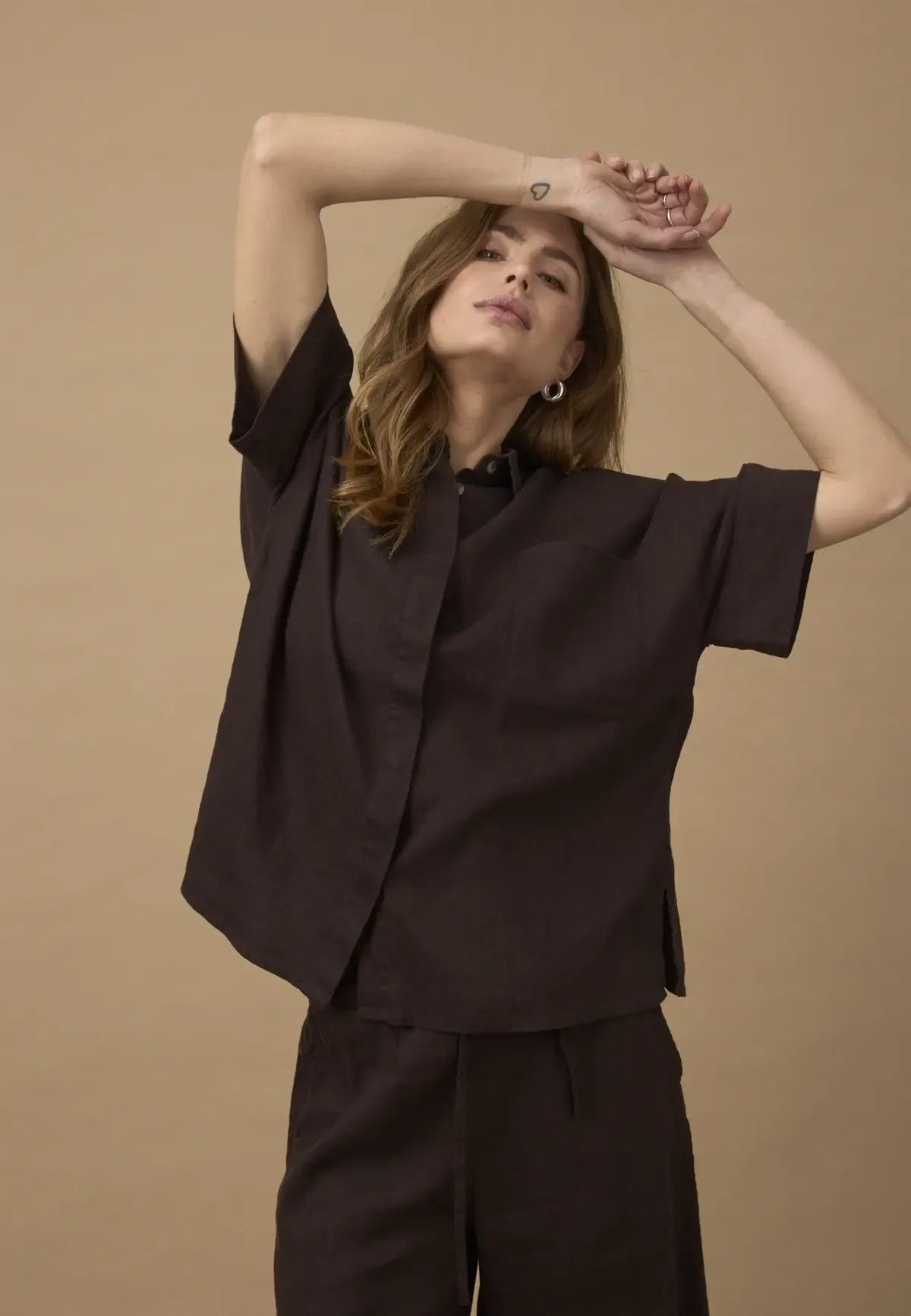 PZLUCA Boxy Shirt - Bruin