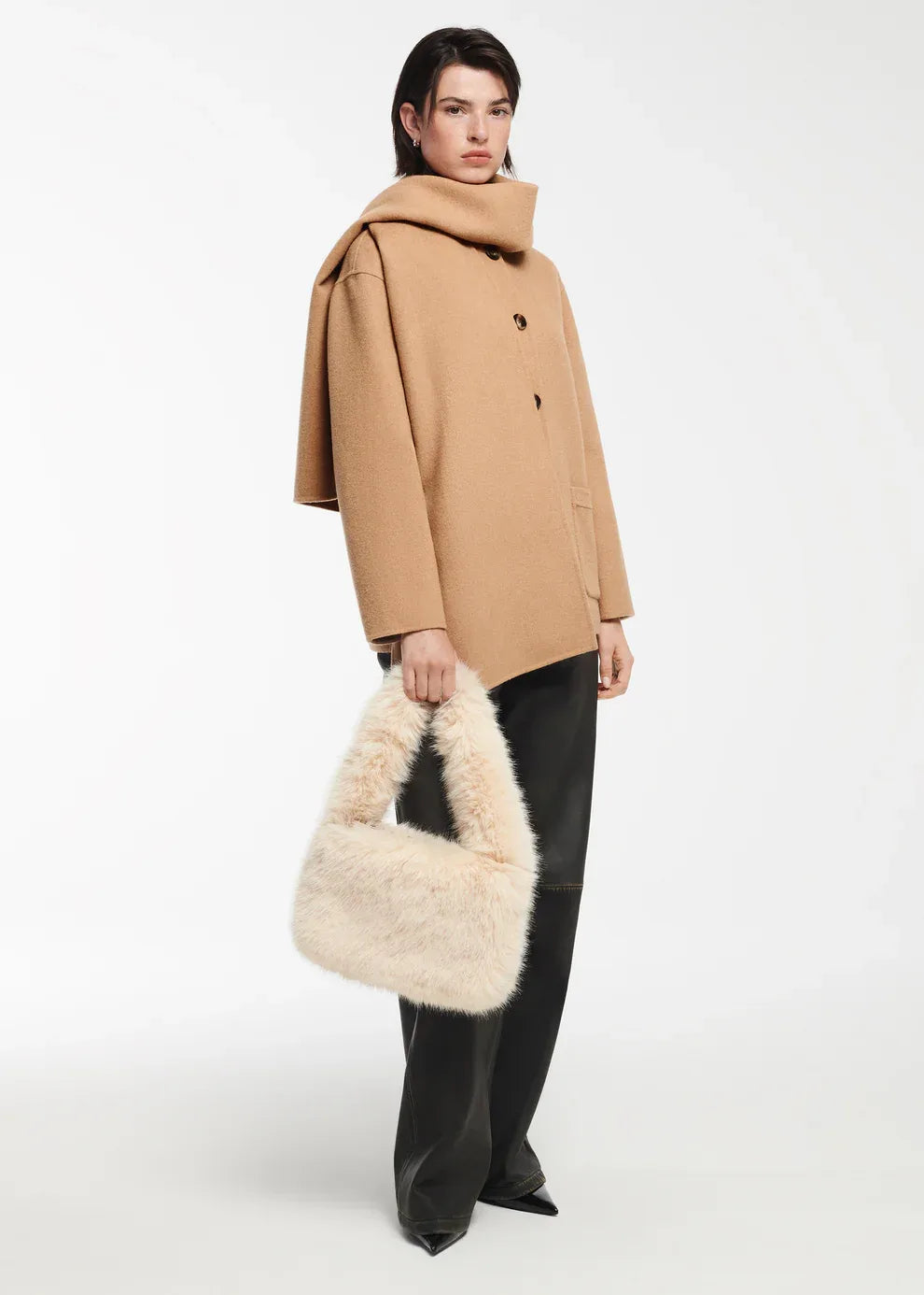 FJOLA Faux Fur - Beige