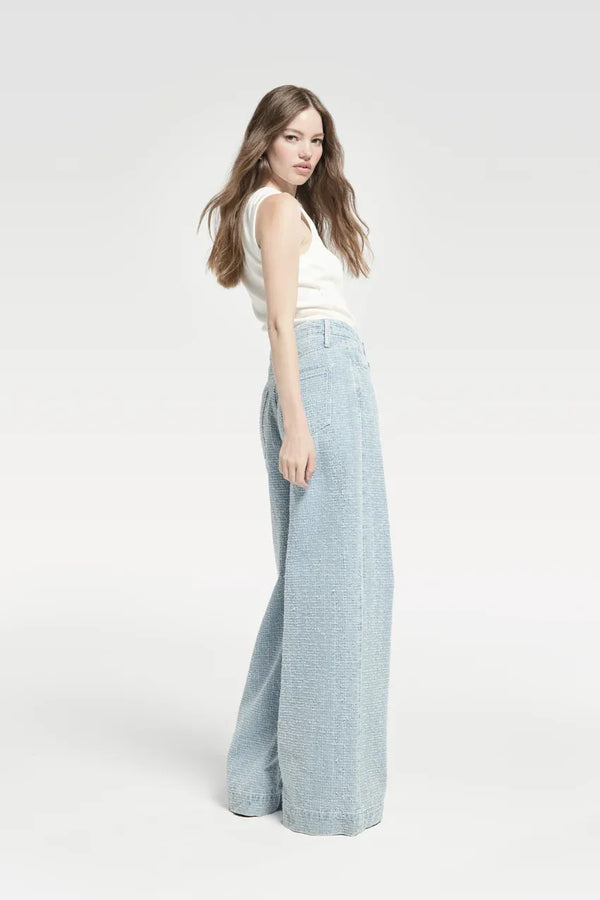 Wide Leg Jeans With Allover Distressed - Blauw