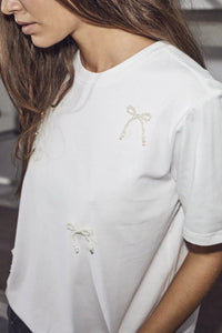 Pearl Bow Tee - Wit