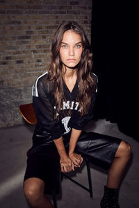 Lace Football V- Blouse - Zwart