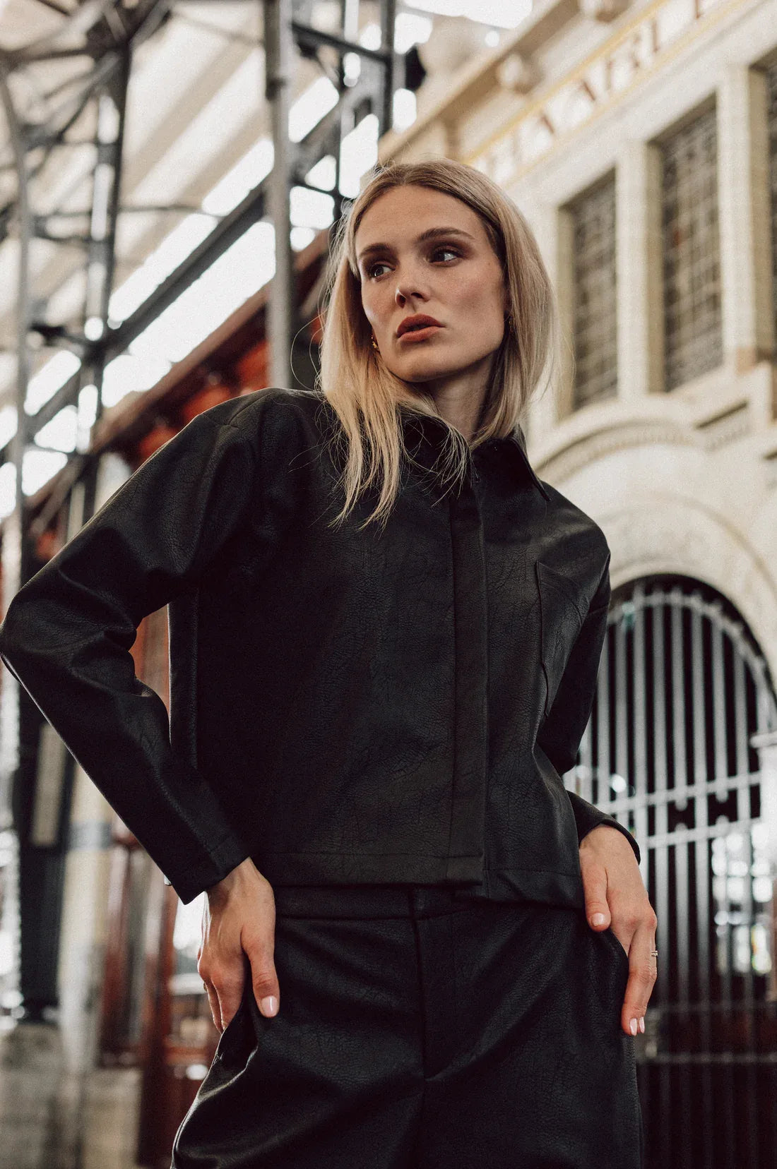 Laya Blouse - Zwart