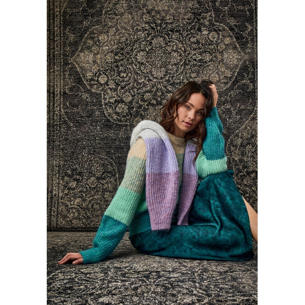 Raina Round Neck Pullover - Multi