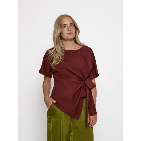 PCRebecca Blouse - Bruin