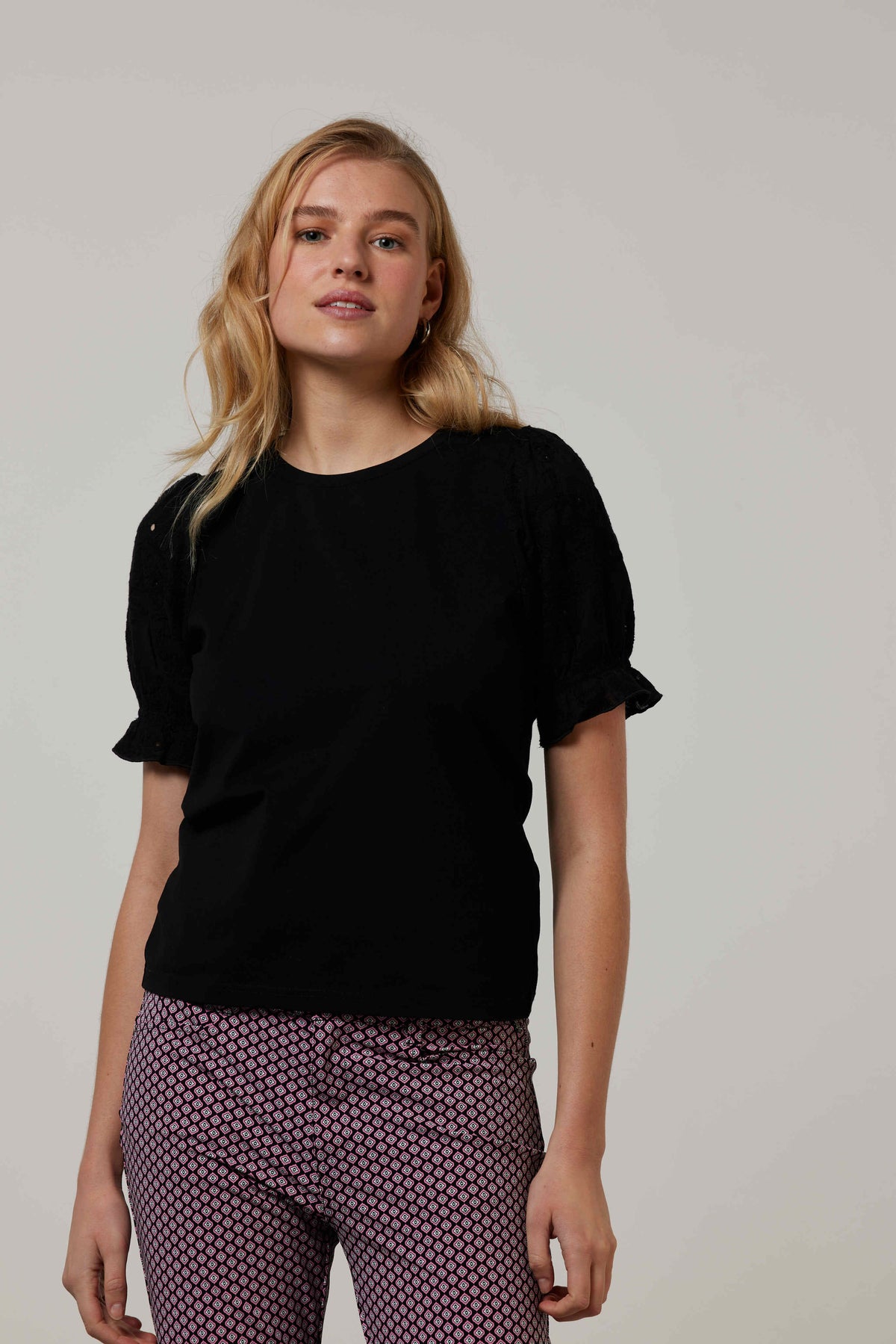 Top Jersey Brodery - Zwart