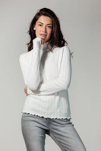 Top Fancy Mock Neck - Wit