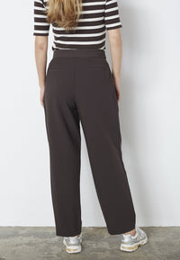 VolaCC Carrot Pleat LL Pant - Bruin