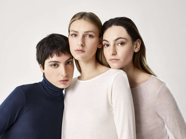 Perfect Line Cashmere - T-Shirt Long Sleeve - Beige