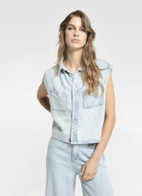 Sleeveless Denim Blouse With Pleats - Blauw