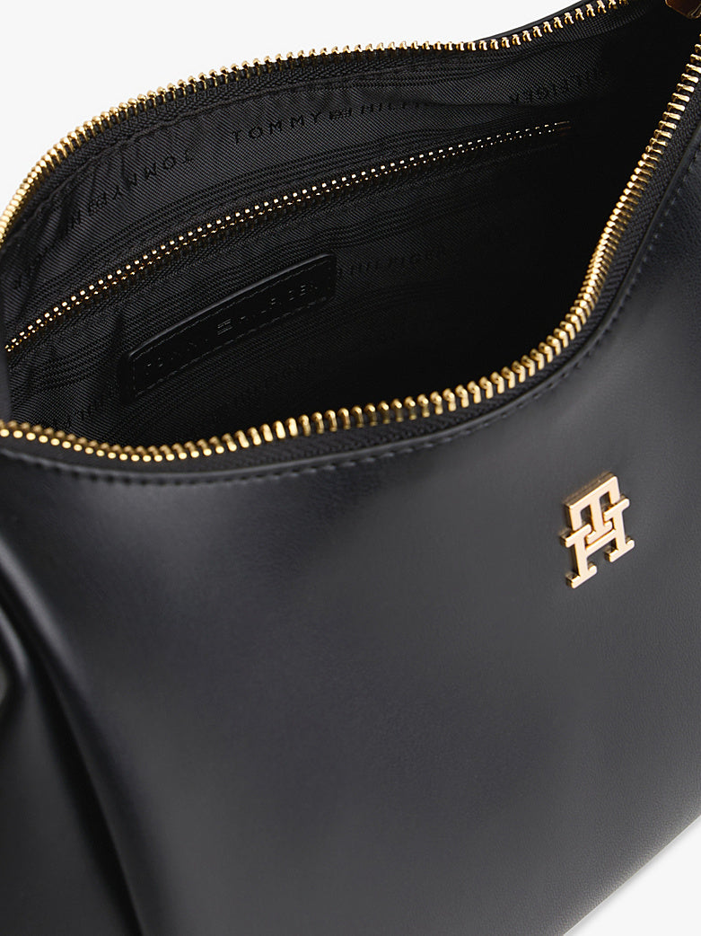 TH Essential shoulder bag - Zwart